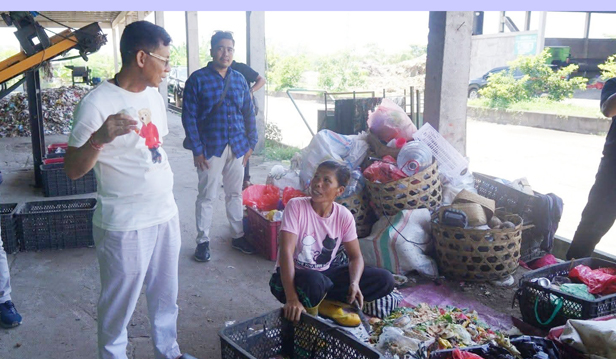 Bupati Satria Uji Coba Mesin Insinerator Bantuan CSR di TOSS Center