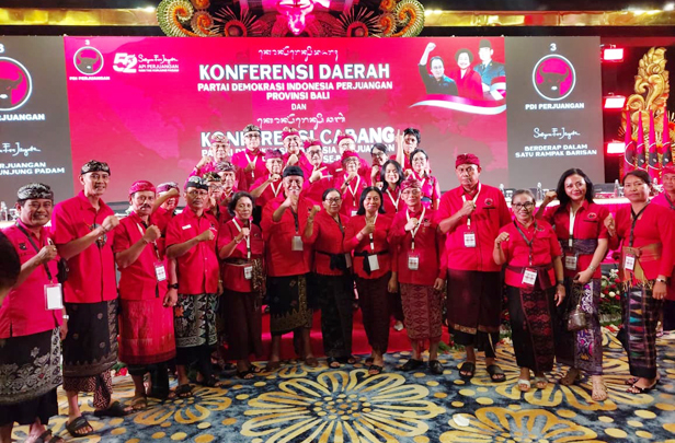 Gung Anom Kembali Didaulat Nakodai DPC PDI.P Klungkung 2025 -2030